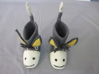 Children animal slippers
